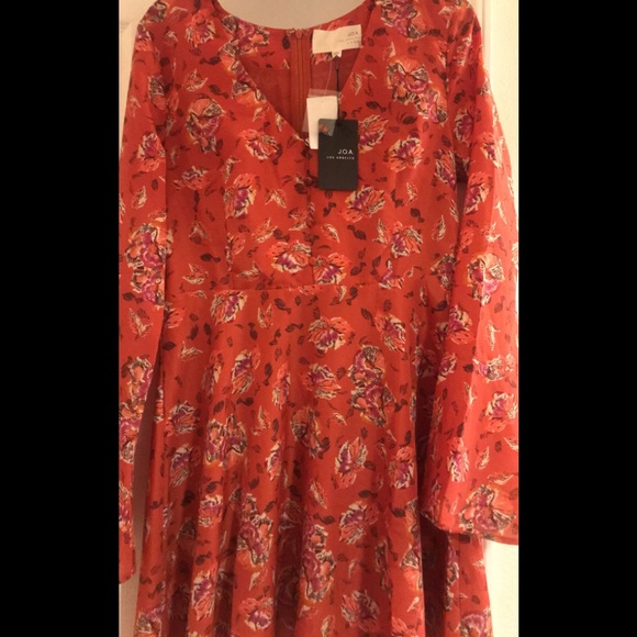 Tops - Cute orange blouse top